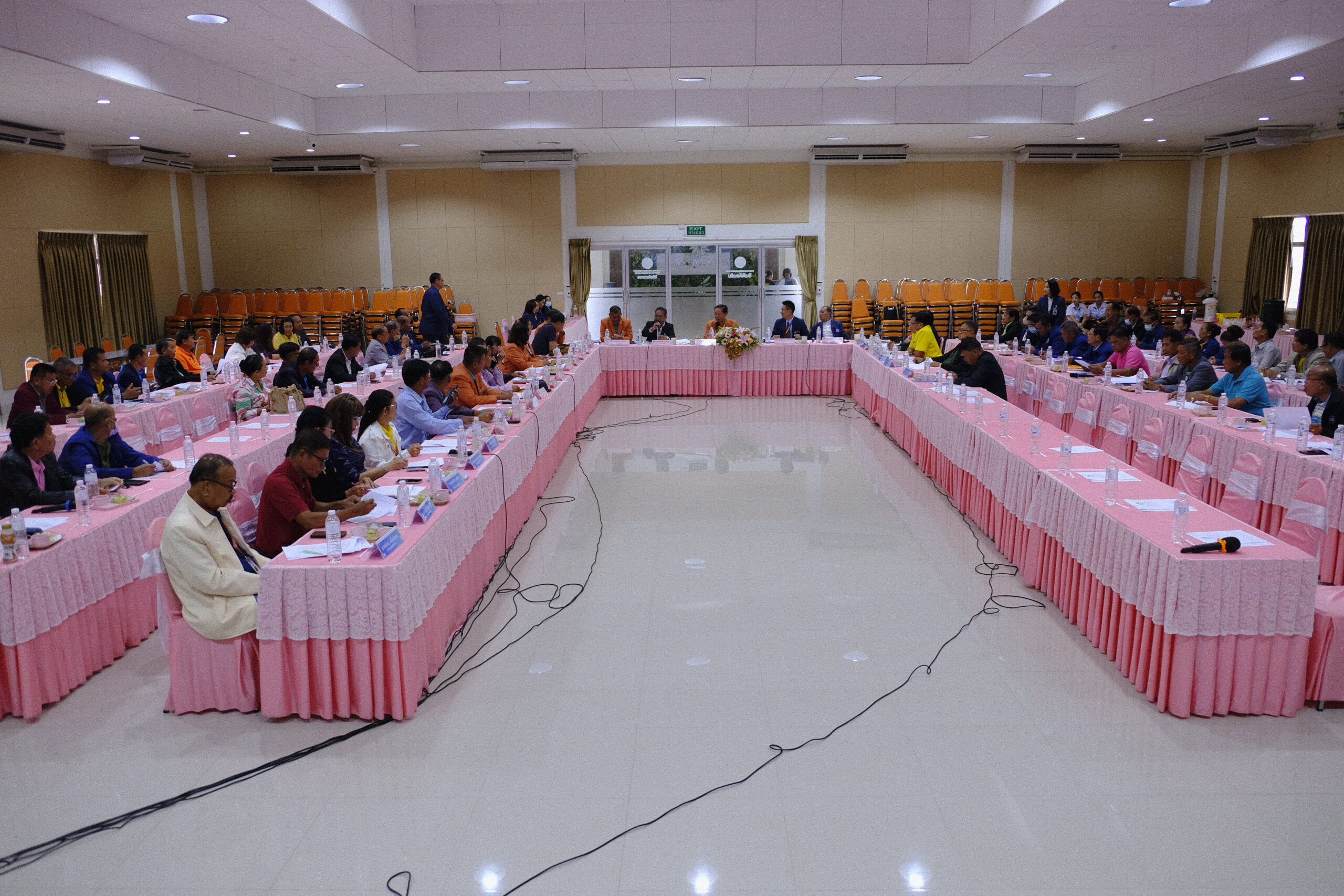 ประชุมร่วมกับตัวแทนผู้แทนสมาชิก ที่ปรึกษา ผู้ตรวจสอบกิจการ และฝ่ายจัดการ เพื่อหารือ และรับฟังความคิดเห็น ตามข้อบังคับสหกรณ์ออมทรัพย์ครูมหาสารคาม จำกัด